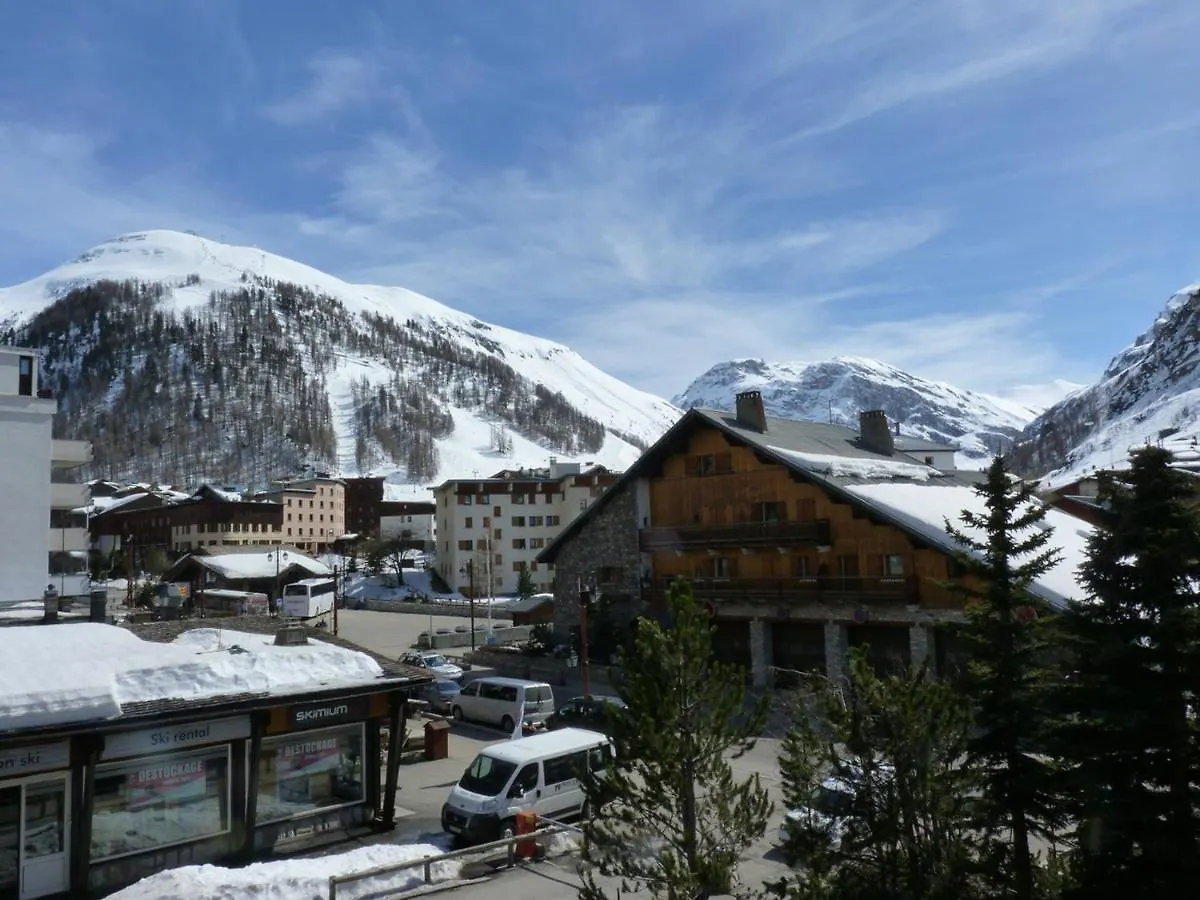 Duplex Charmant Pres Du Centre Et Des Pistes, Avec Balcon Sud, Parking Et Wifi Inclus - Fr-1-694-39 Val-dʼIsère 0*,